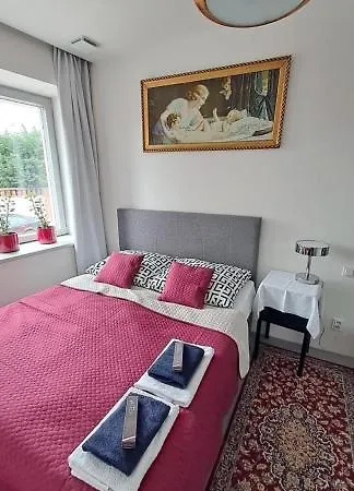 Appartement Vichova Vila_1935 - Funkcionalisticky Skvost V Horicich V Podkrkonosi *
